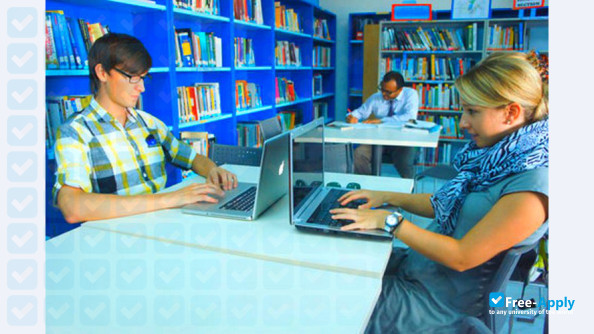 Villa College photo #5