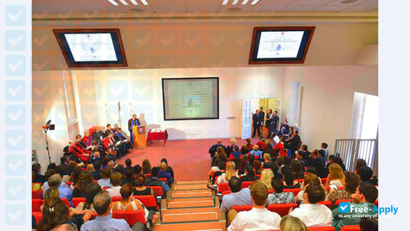 Foto de la University of Malta #2
