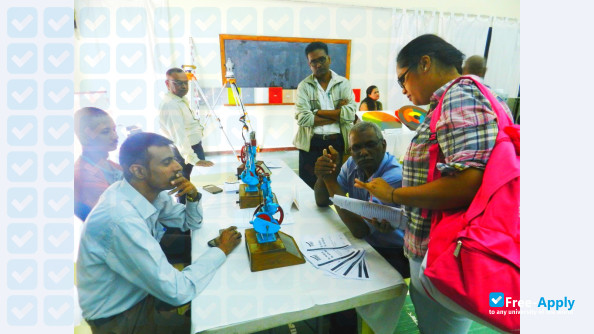 Foto de la Mauritius Institute of Training and Development #5