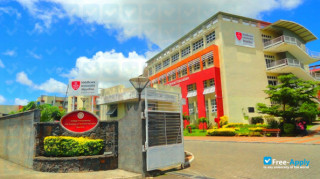 Miniatura de la Middlesex University Mauritius #2