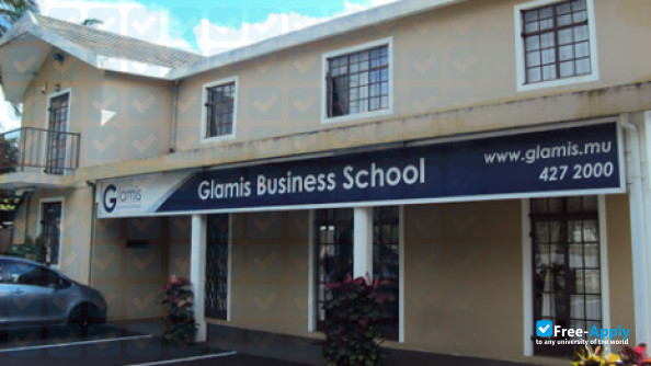 Foto de la Glamis Business School #4