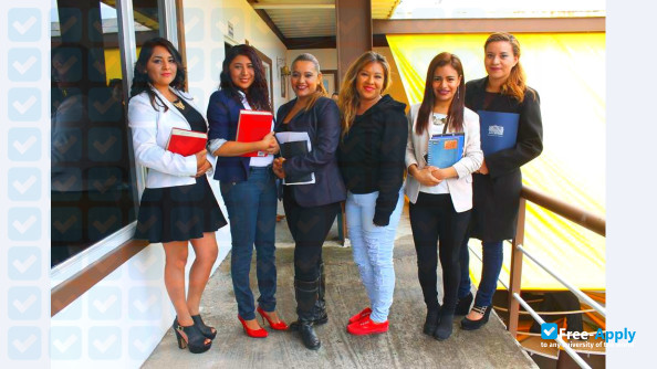 Foto de la Center for Advanced Studies Allende #13