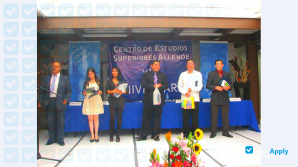 Foto de la Center for Advanced Studies Allende #6