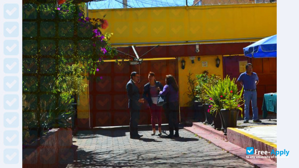 Foto de la CESE Center for Advanced Studies in Education #10