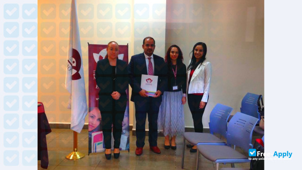 Foto de la Monte Fenix ​​Center for Advanced Studies #13