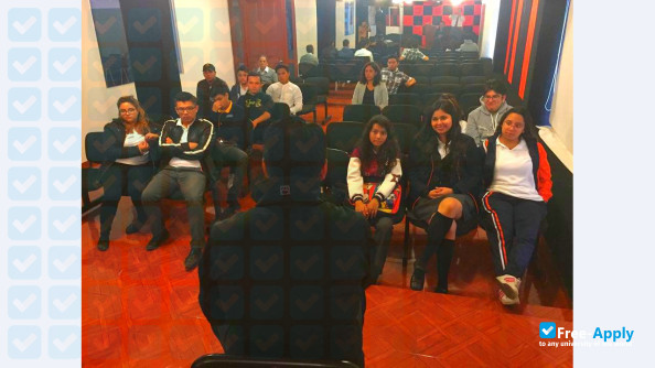 Foto de la Center for University Studies in Journalism and Art in Radio and Television PART #2