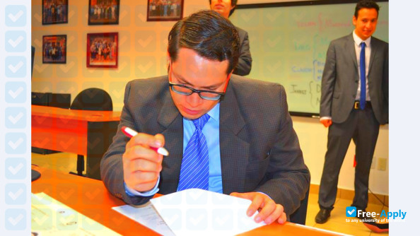 Foto de la Center for Research in Mathematics #12