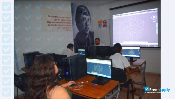 Mexican Hispanic University Center photo