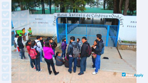 Foto de la Escuela Normal Experimental Fray Matías Antonio de Córdova y Ordóñez #2