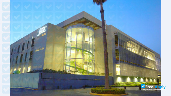 Banking and Commercial School photo #4