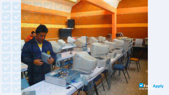 Photo de l’Superior Normal School of the State of Mexico #3