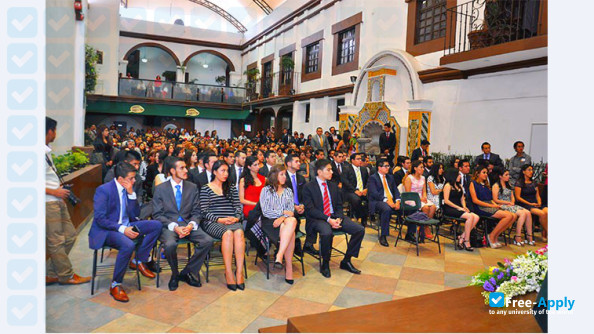 Photo de l’Free School of Law of Puebla #3