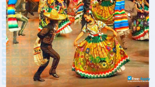 School of Mexican Folk Dance Cacatl vignette #5
