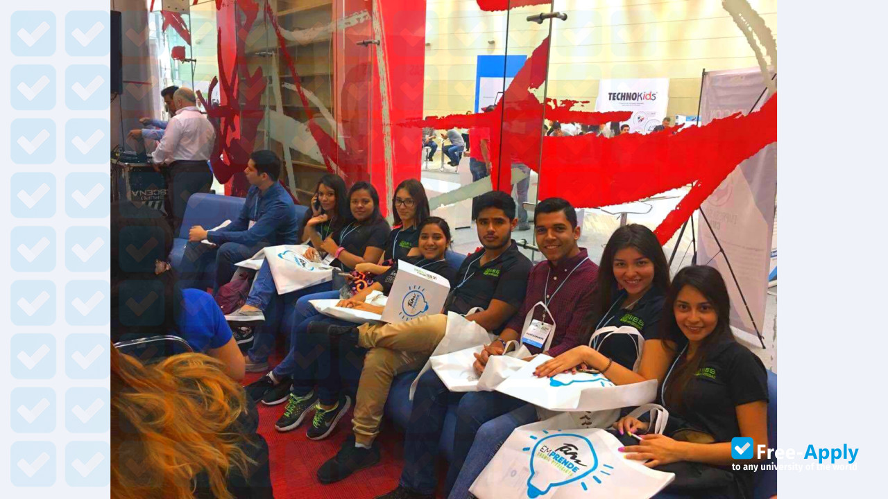 International Institute of Higher Education Tamaulipas photo