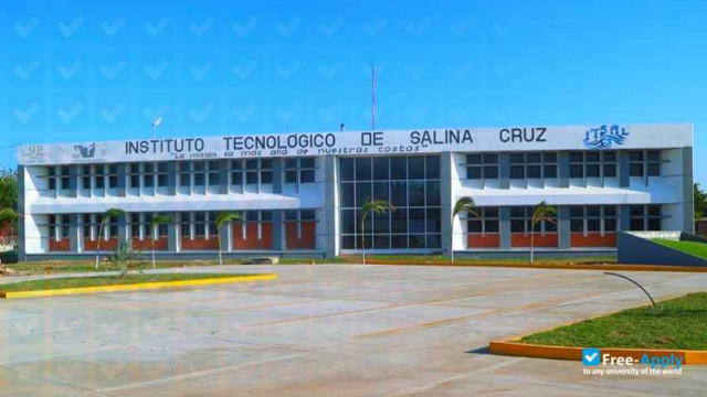 Foto de la Technological Institute of Salina Cruz #1