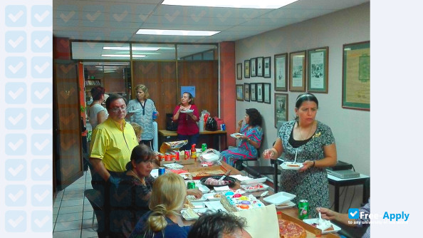 Foto de la Higher Institute of Research and Education for Teaching #6