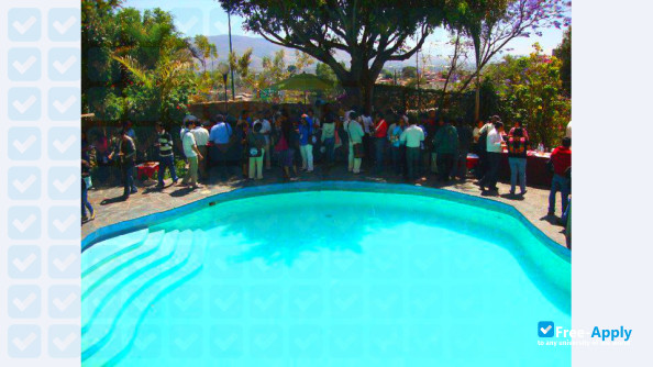 Photo de l’Multidisciplinary Institute of Specialization of Oaxaca #13