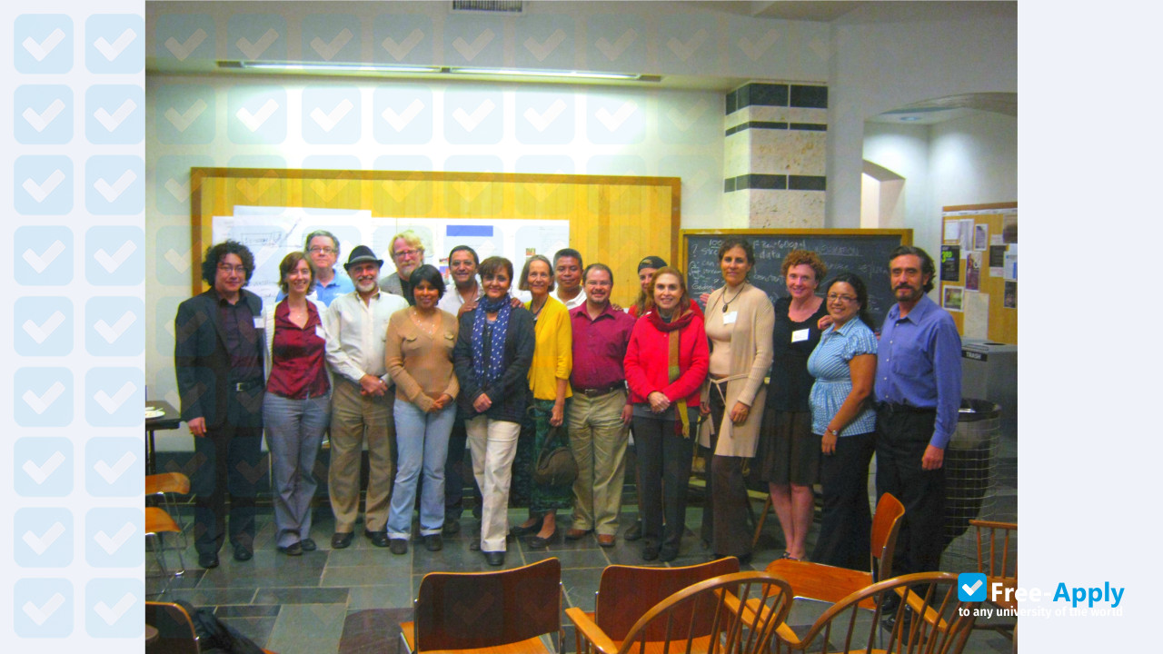Albert Einstein University Mexico photo #2