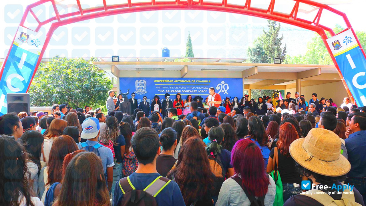Foto de la Institute of Science and Culture #8