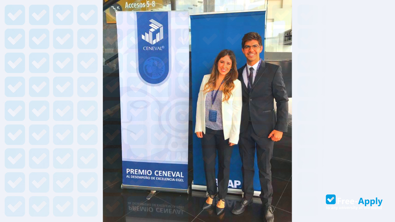Foto de la University Anahuac Mayab #10