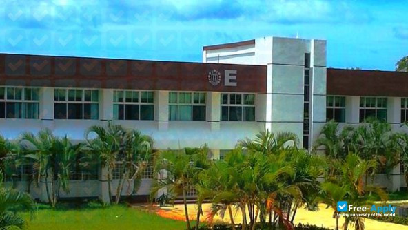 Foto de la Institute of technology of Sierra #5