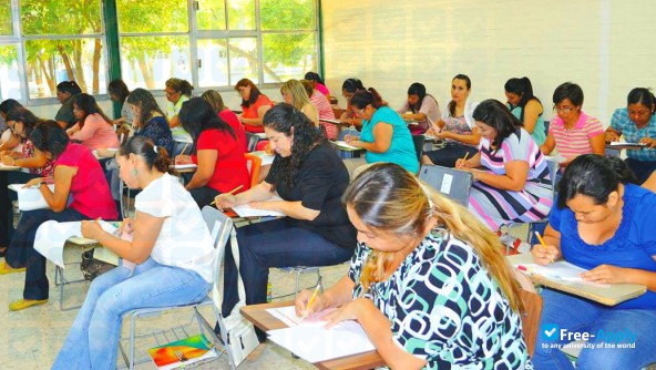 Foto de la Technological Institute of Nuevo Laredo #9