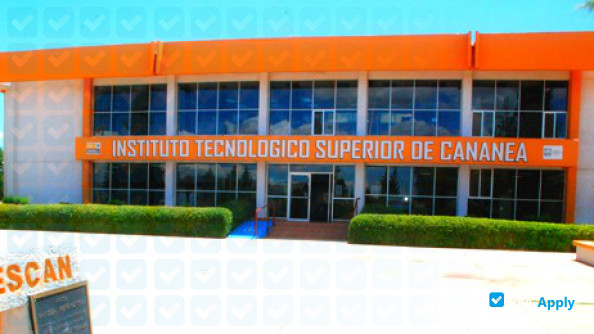 Foto de la Higher Technological Institute of Cananea #1