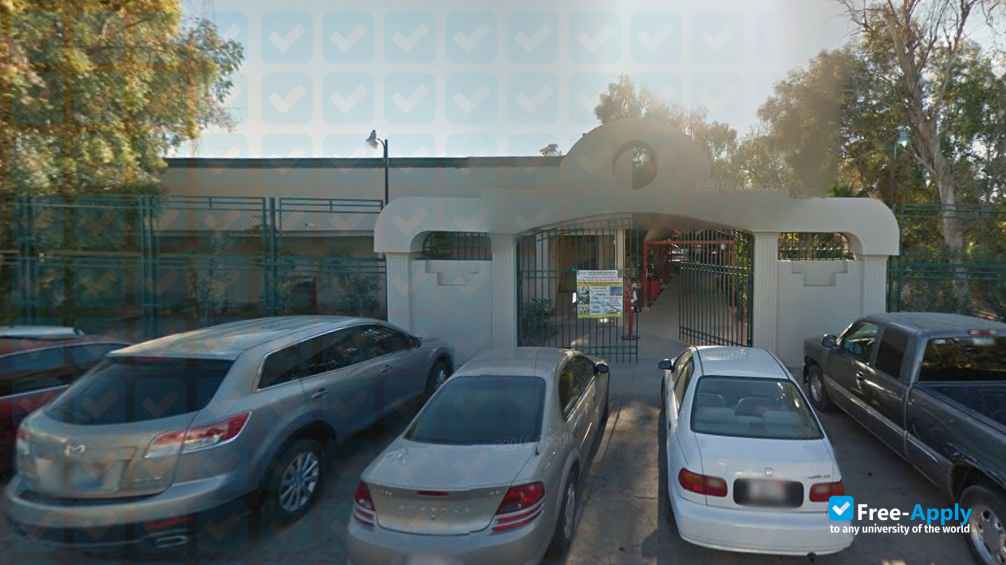 Universidad Estatal de Estudios Pedagógicos photo #3