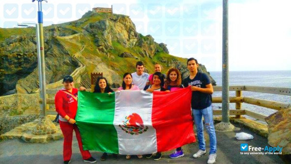 Private university in Metepec, Mexico photo #4