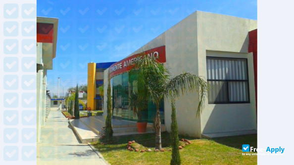 University Continent American Celaya фотография №5