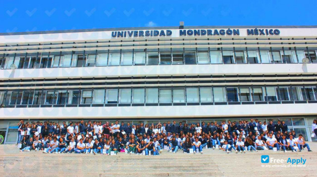 University MONDRAGÓN Mexico photo #3