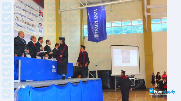 Foto de la University of Specialties #2