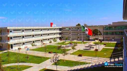 Foto de la University of Specialties #9