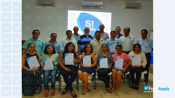 Photo de l’University Partenon de Cozumel #4