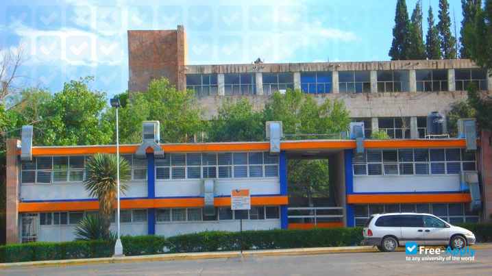 Foto de la Technological Institute of Chihuahua #2