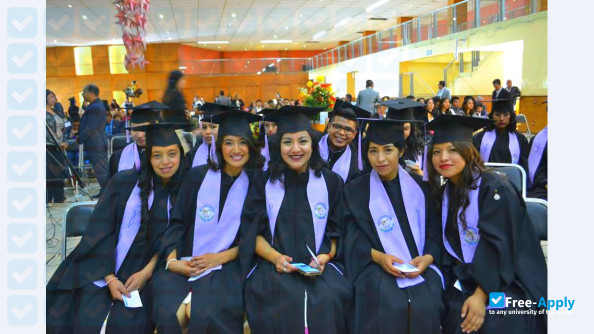 Photo de l’University of Ixtlahuaca CUI #1