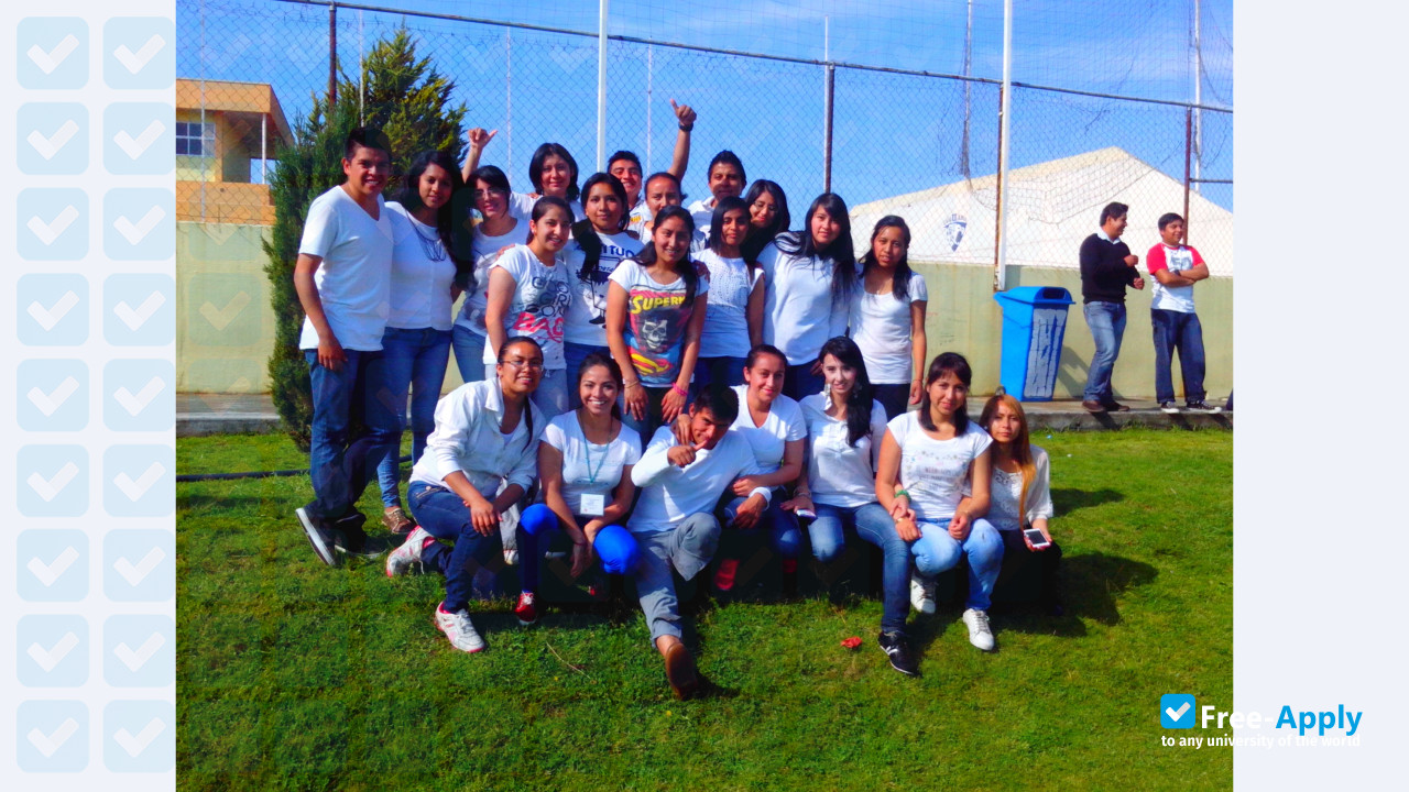 University of Ixtlahuaca CUI фотография №3