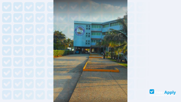 American Isthmus University photo #5
