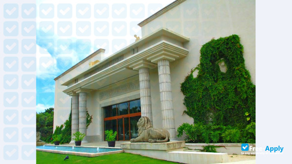 Universidad Humanitas Escuela Superior de Leyes y Negocios фотография №6