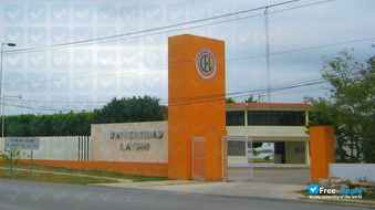 Foto de la Latin University #4