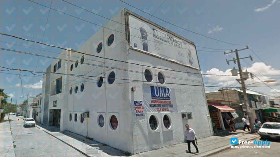 Photo de l’Maya University of the Americas in Cancun