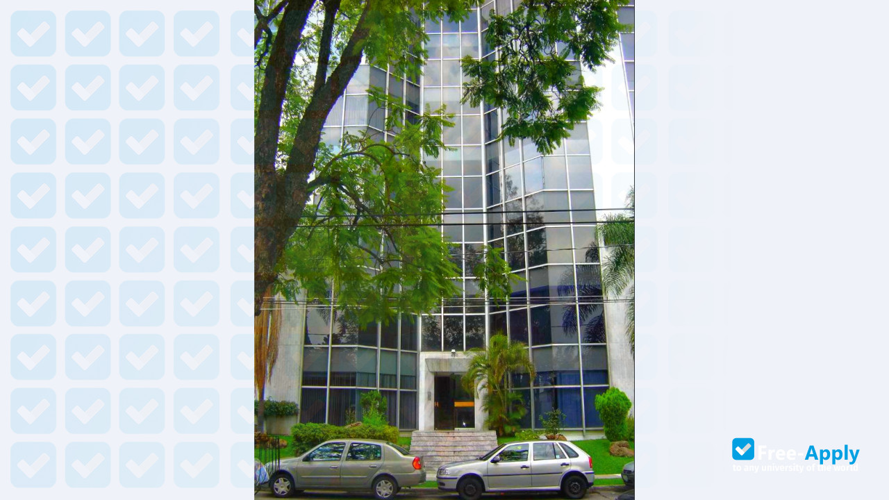 Metropolitan University Latin Campus photo #2