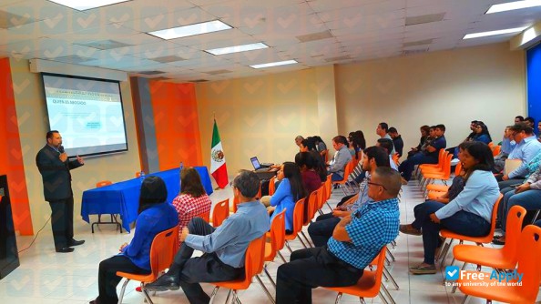 Photo de l’University Mexico of North America #2