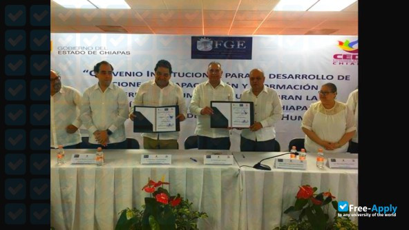 Foto de la Autonomous University of Chiapas #3