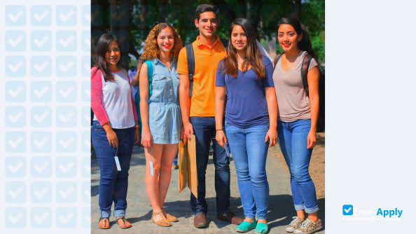 Foto de la Autonomous University of Nuevo Leon #7