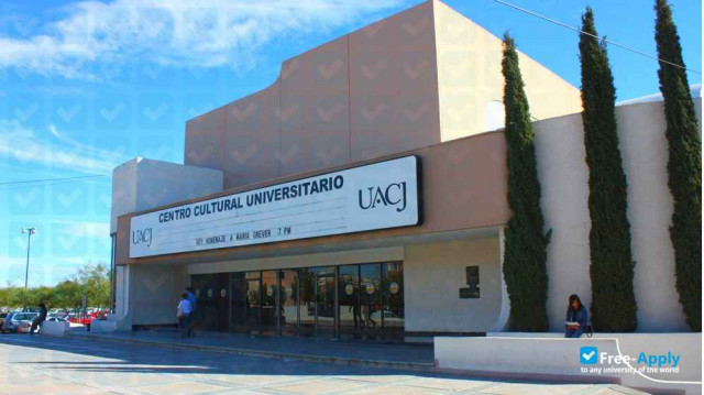 Foto de la University Center of Ciudad Juárez #4