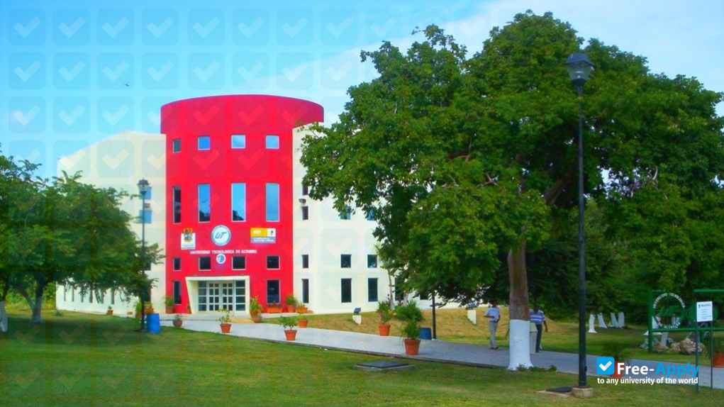Foto de la Technical University of Altamira #2