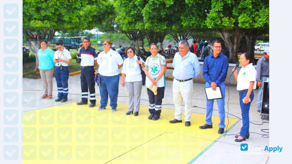 Foto de la Technical University of Izucar de Matamoros #4