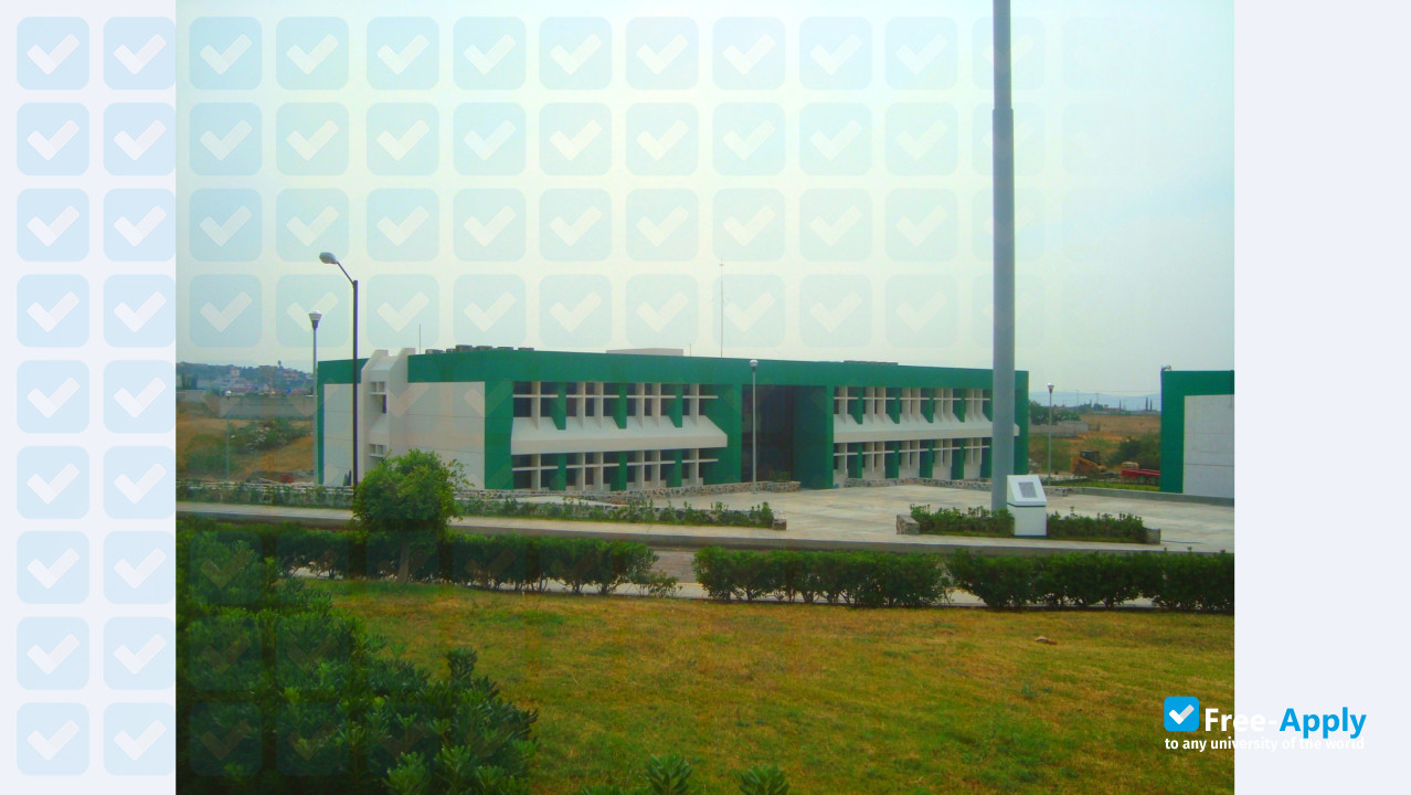 Foto de la Technological Institute of Cuautla #5