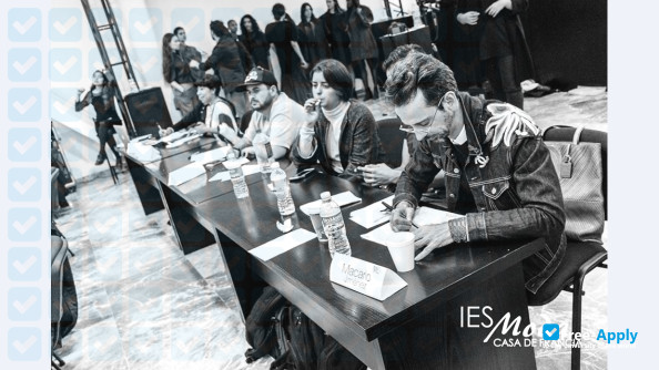 Foto de la Institute of Superior Studies of Fashion House of France #3